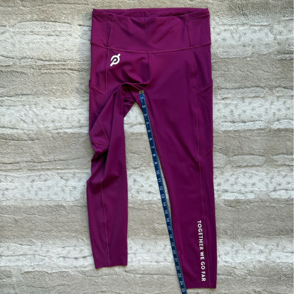 LULULEMON X PELOTON Fast and Free Tight II 25"
Non-Reflective Nulux - Picture 12 of 16